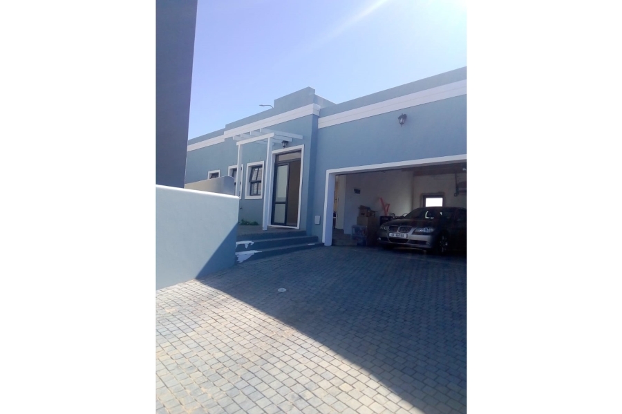 3 Bedroom Property for Sale in Glen Lilly Western Cape